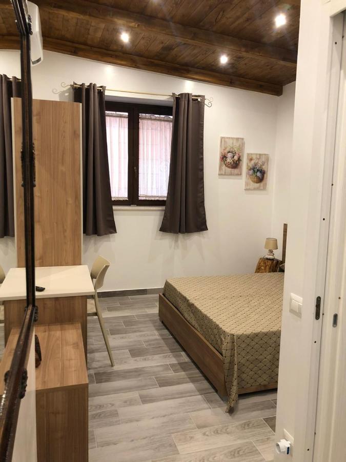 B&B Vittorio Emanuele Cirò Marina Екстериор снимка
