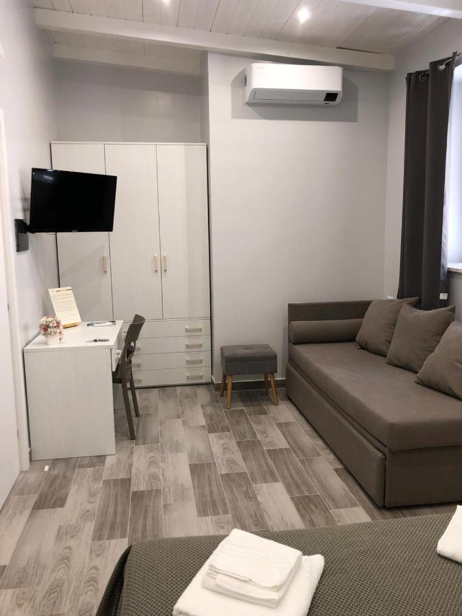 B&B Vittorio Emanuele Cirò Marina Екстериор снимка