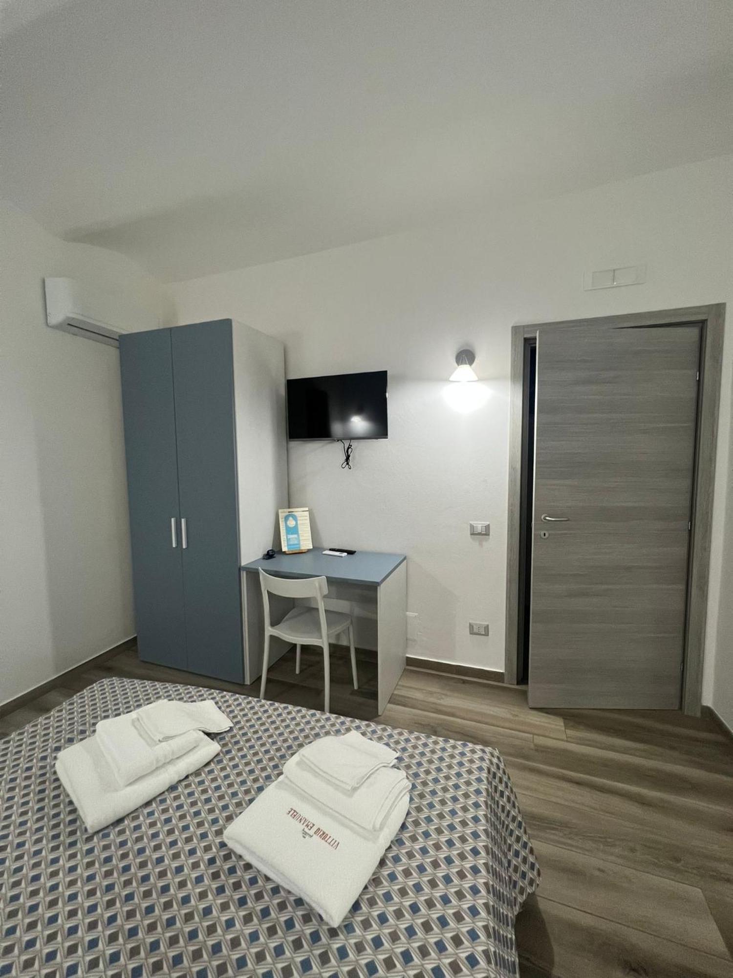 B&B Vittorio Emanuele Cirò Marina Екстериор снимка